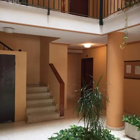 Gran Piso Familiar Cerca De La Estacion Capacidad 10 Personas * Córdoba